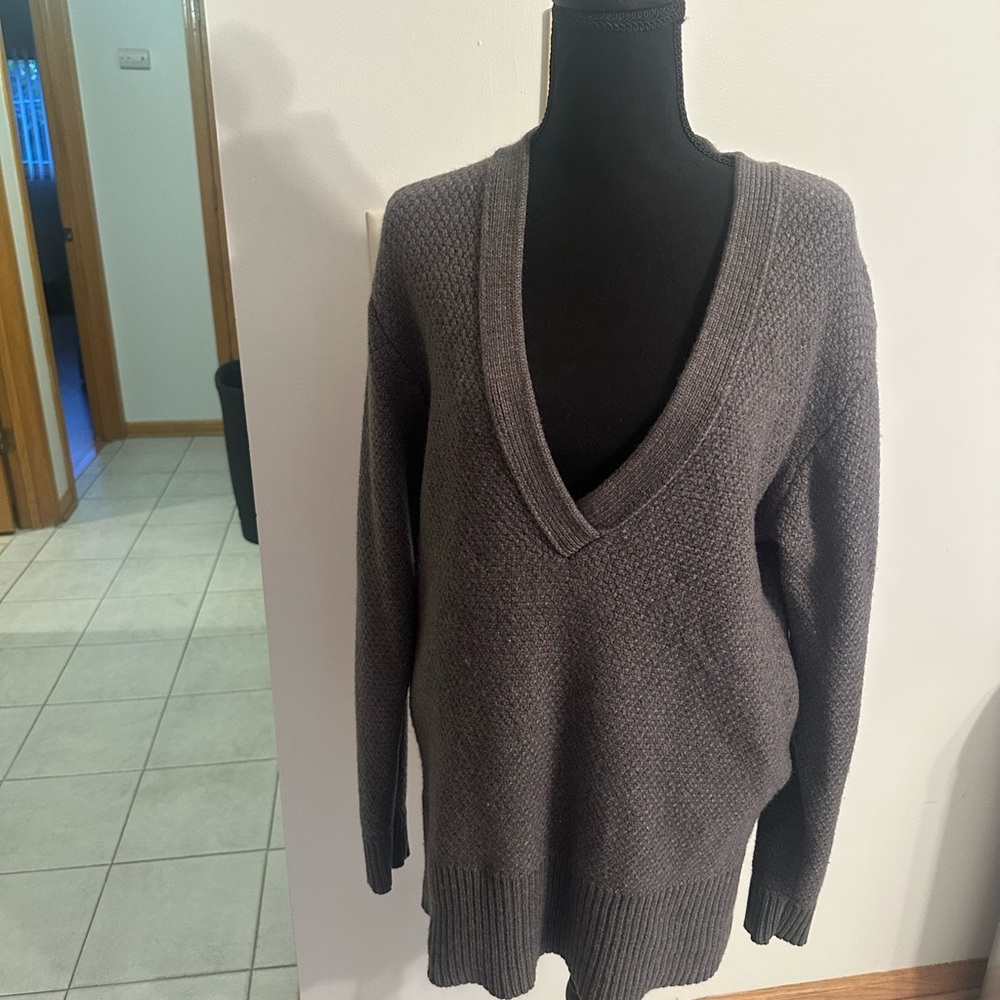 Wilfred Charcoal V-Neck Sweater